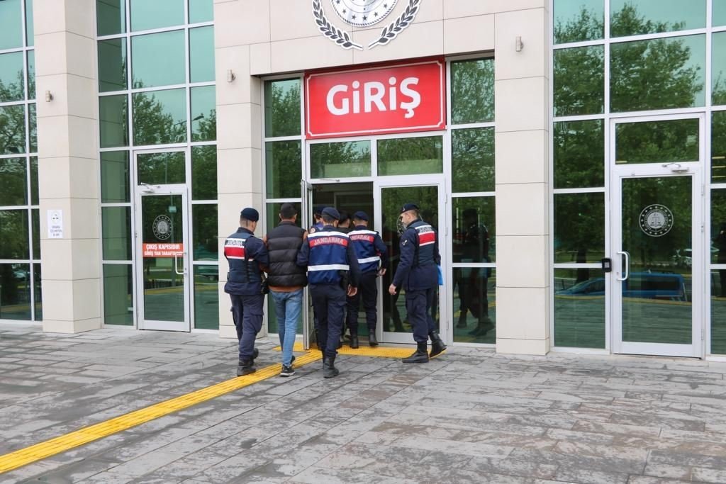 Tekirdağ’da terör örgütü propagandasına 3 tutuklama