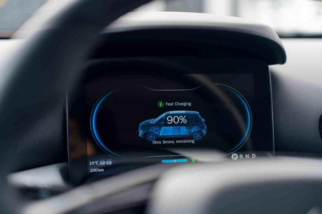 Türkiye’de elektrikli otomobil satışı 5 kat arttı, küresel devler sıraya girdi