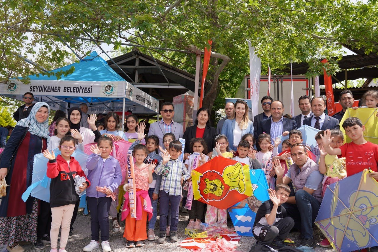 Yüzlerce Uçurtma Tlos Antik Kenti’nde Uçtu