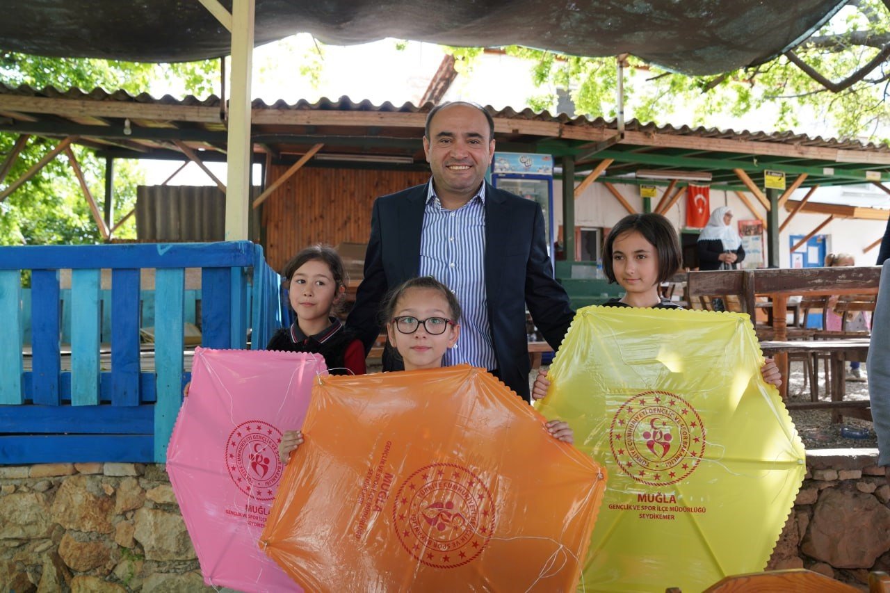 Yüzlerce Uçurtma Tlos Antik Kenti’nde Uçtu