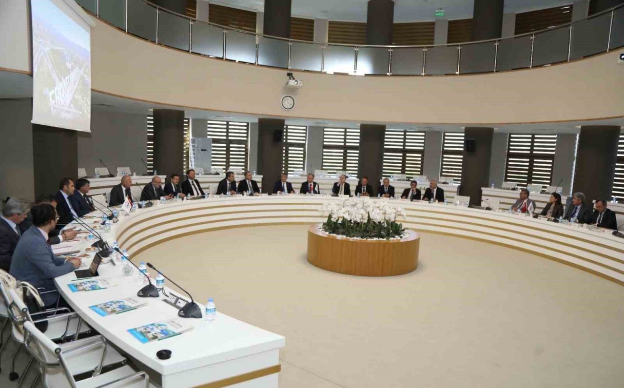 AÜB Toplantısı ERÜ’de Gerçekleştirildi