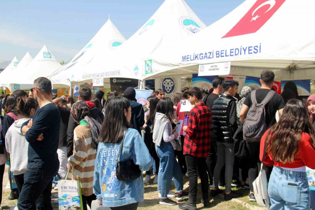 Üniversiteler ERÜ’de Tanıtıldı