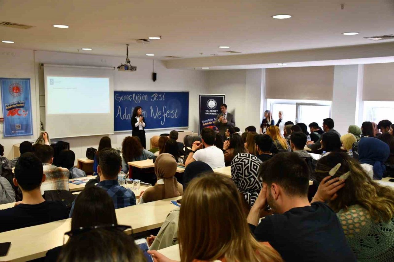 Eskişehir Adalet Sarayı’nın projeleri İKAF’23’te yoğun ilgi gördü