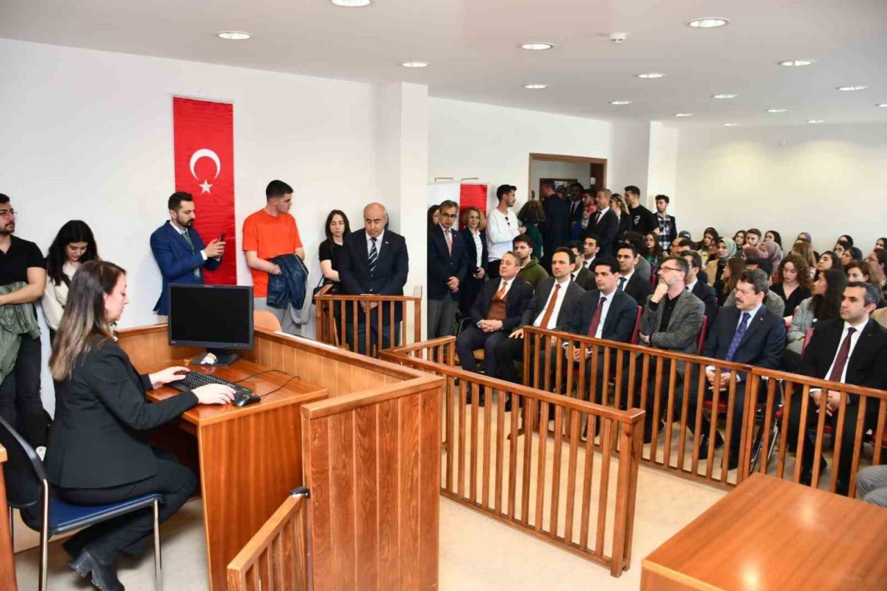 Eskişehir Adalet Sarayı’nın projeleri İKAF’23’te yoğun ilgi gördü