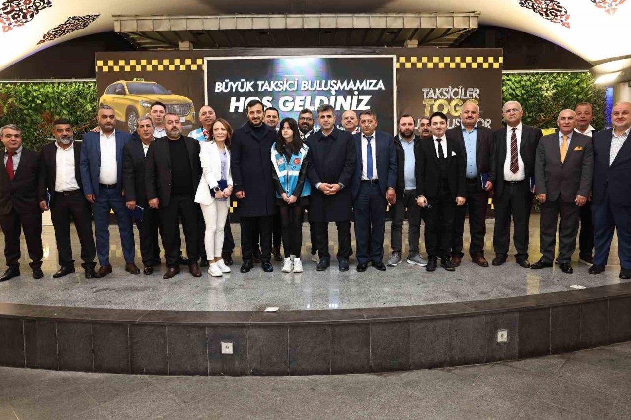 Taksiciler, Togg konvoyu oluşturdu