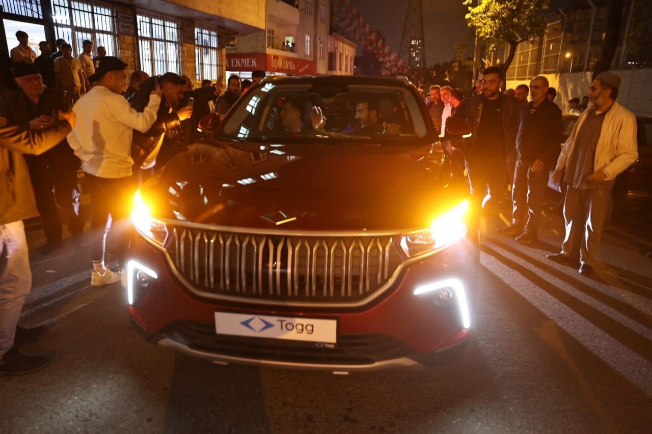 Taksiciler, Togg konvoyu oluşturdu