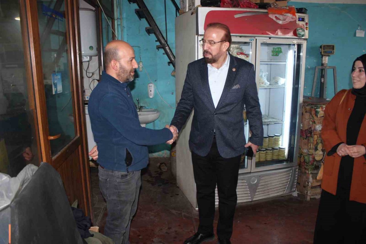 AK Parti İstanbul Milletvekili Adayı Şatıroğlu’ndan muhalefete soğan cevabı