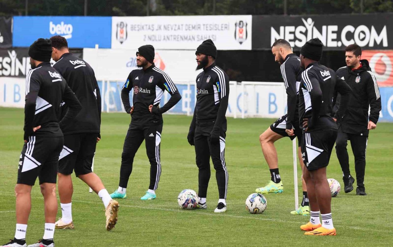Beşiktaş’ta Antalyaspor maçının hazırlıkları tamamlandı