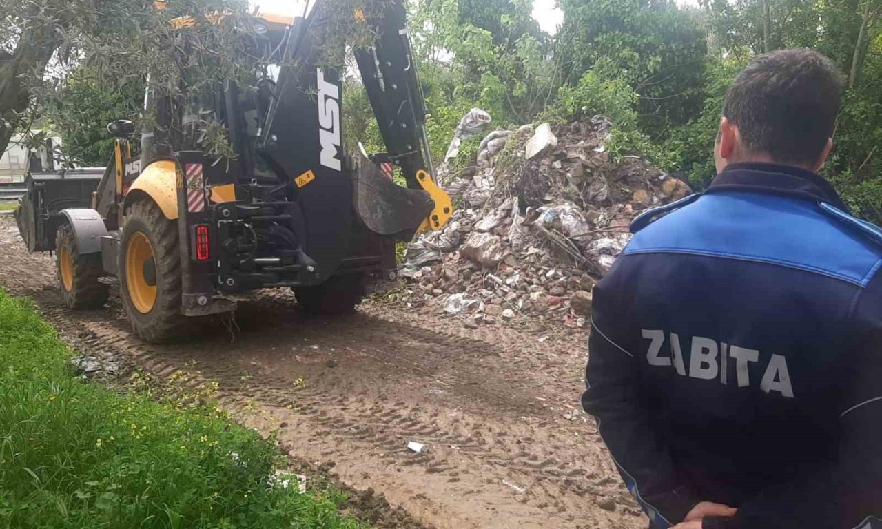 Gemlik’te hafriyat atıklarını evden alma dönemi başladı
