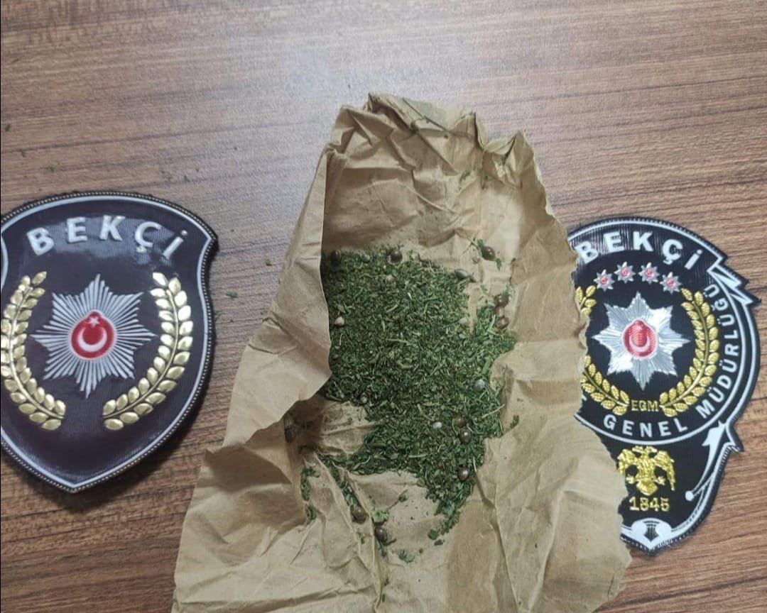 Malatya’da polisten hırsızlara suçüstü