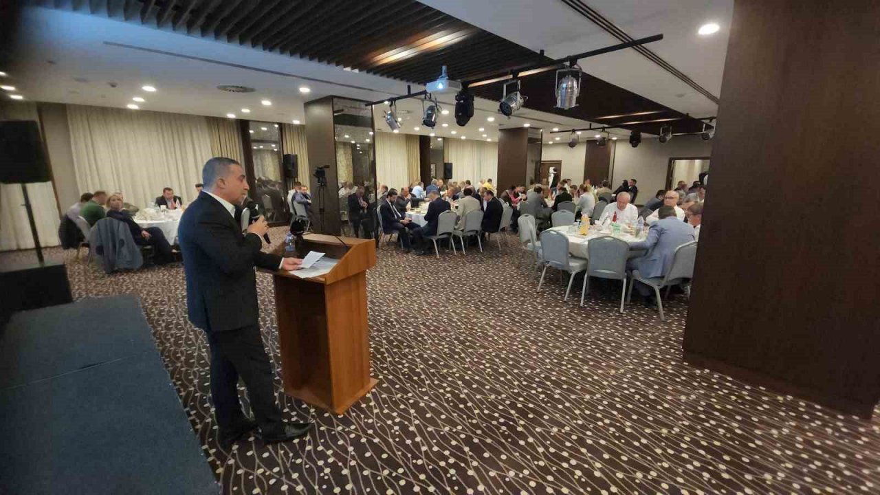 İş İnsanları ‘Türkiye Yüzyılı’ toplantısında milletvekili adayları ile bir araya geldi