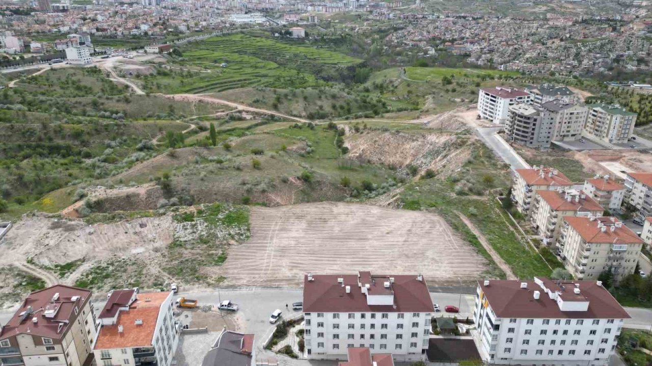 Bahadır Sokak’ta yeni park çalışması başladı