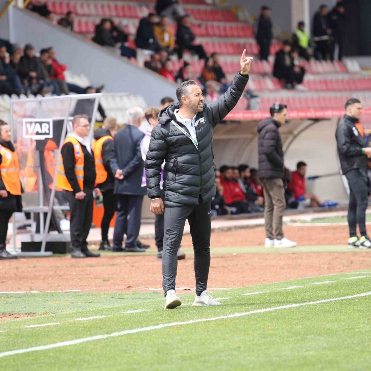 Altay’ın hedefi 2’de 2 yapmak