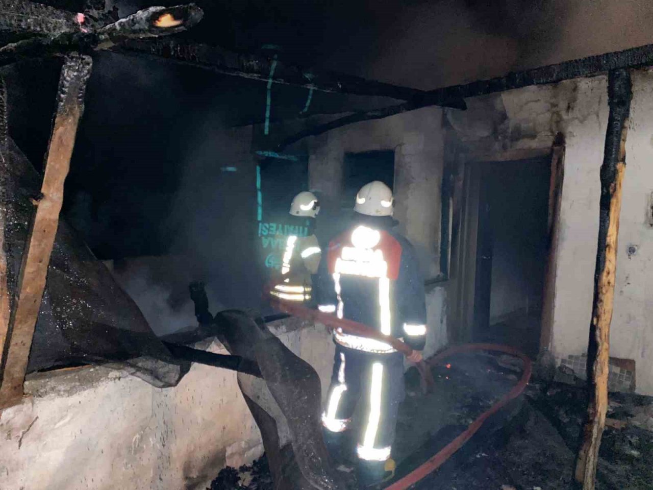 Erbaa’da tek katlı evde yangın çıktı