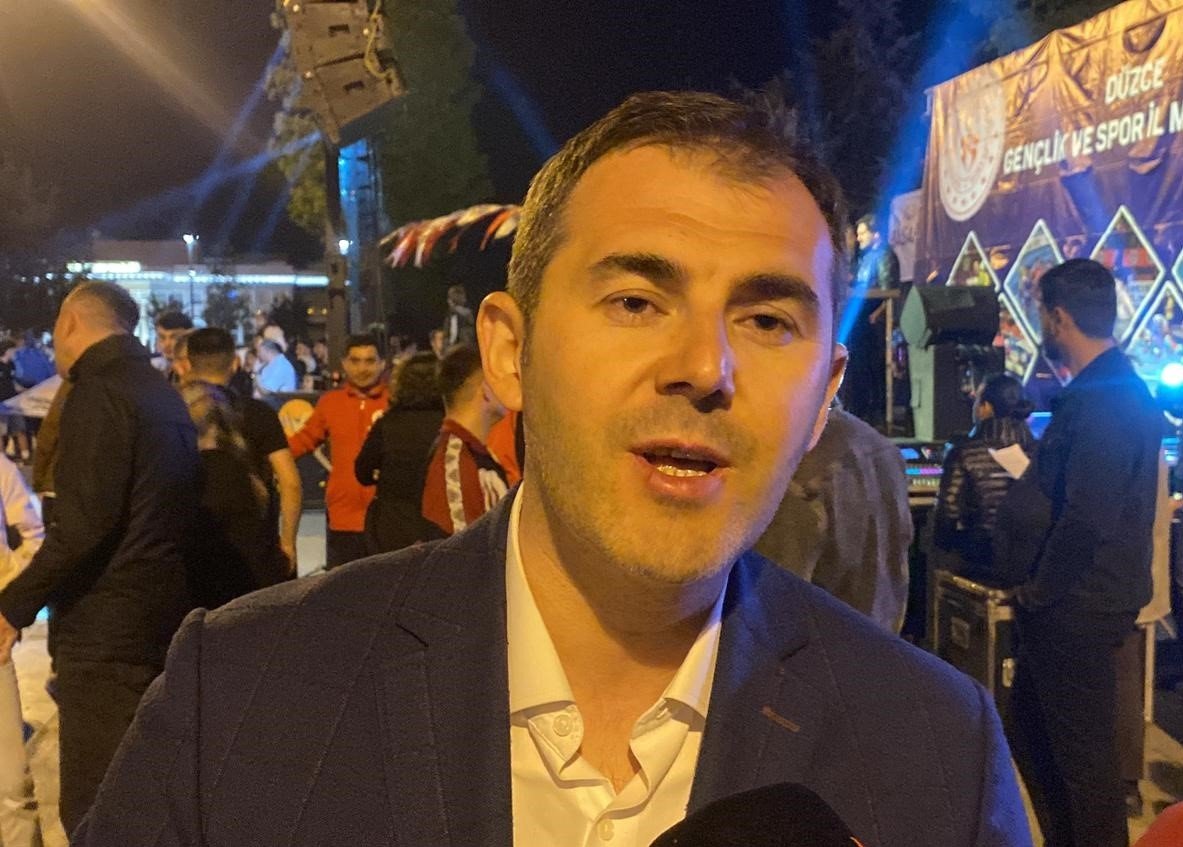 Rafting Türkiye Şampiyonası kortejle ile başladı