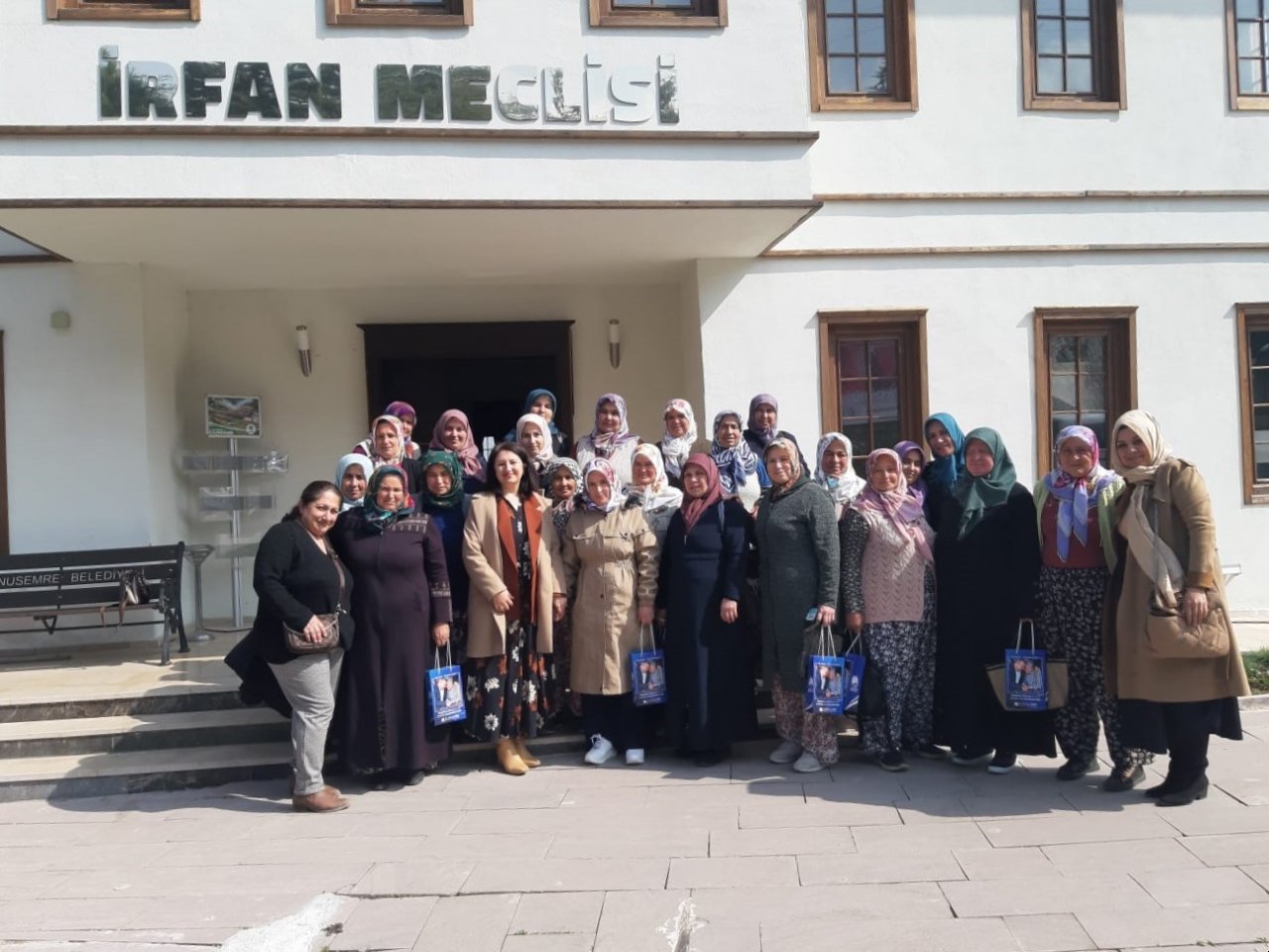 Yunusemre’de kanser taraması sürüyor