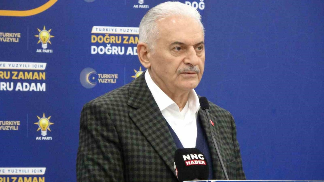 Binali Yıldırım, Burdur’da İş Dünyası Buluşması programında STK Temsilcileri ile bir araya geldi