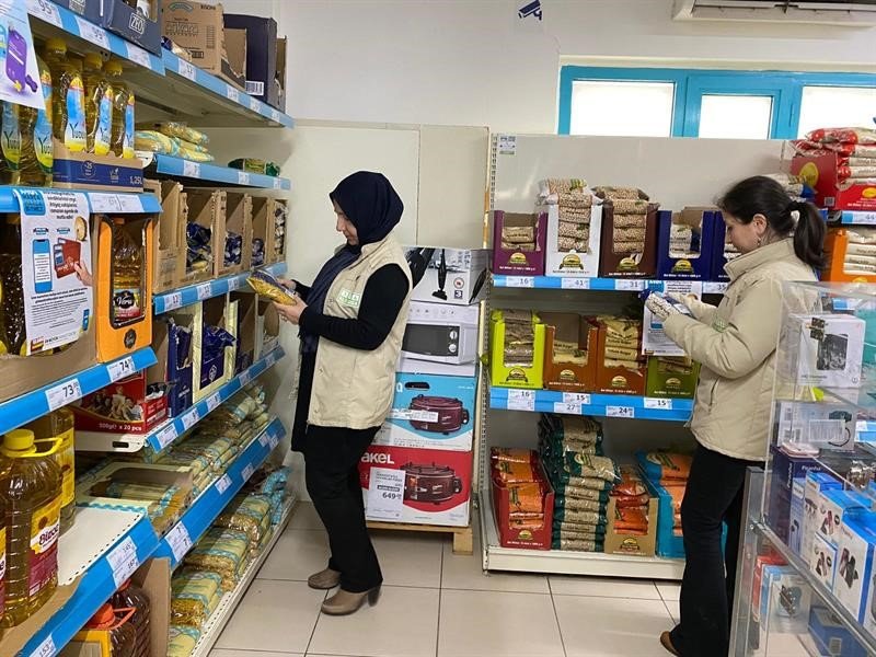 Gıda satışı ve imalatı yapan 9 işyerine cezai işlem