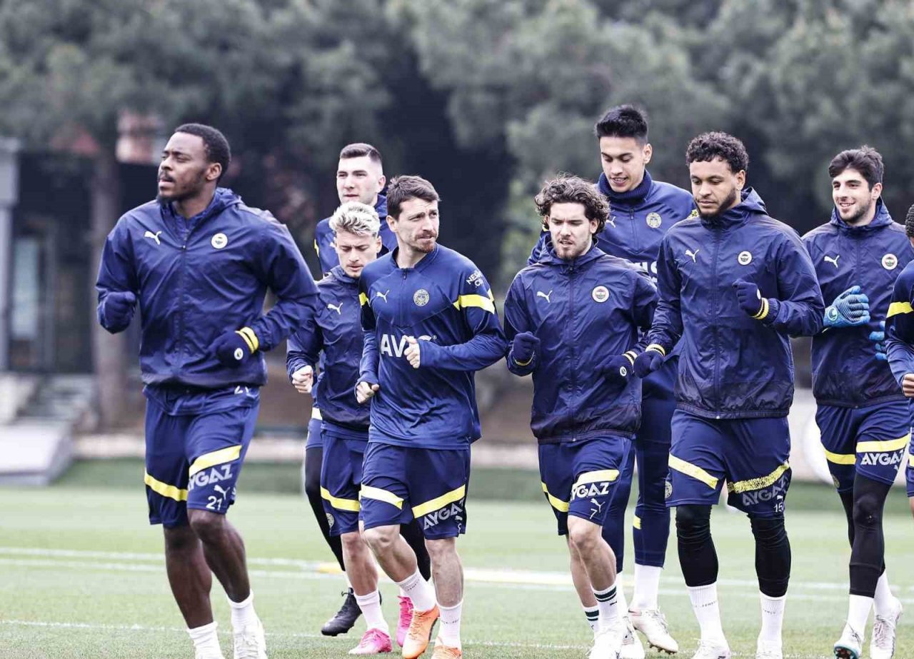 Fenerbahçe, Giresunspor maçının hazırlıklarını tamamladı