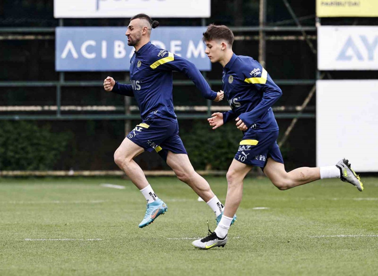 Fenerbahçe, Giresunspor maçının hazırlıklarını tamamladı