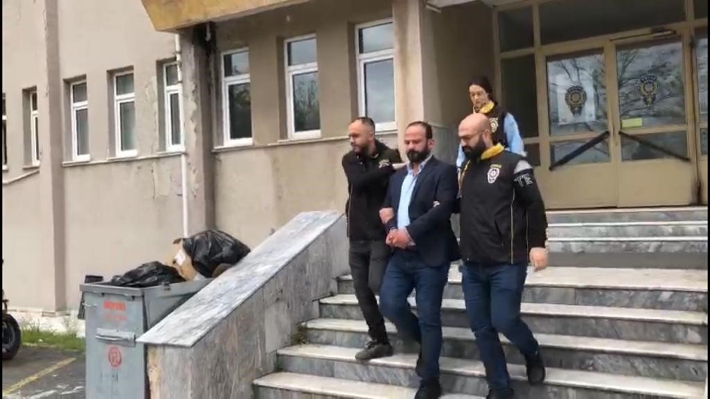 Cinayet zanlısı sahte kimlikle yakalandı