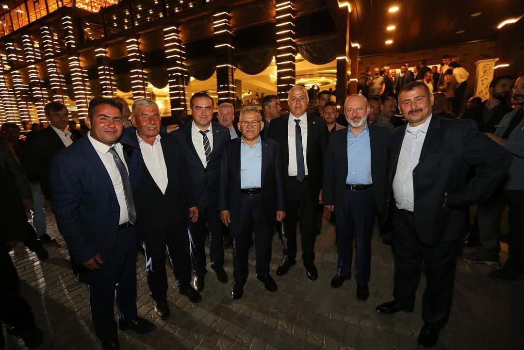 KANİDER’de coşkulu buluşma