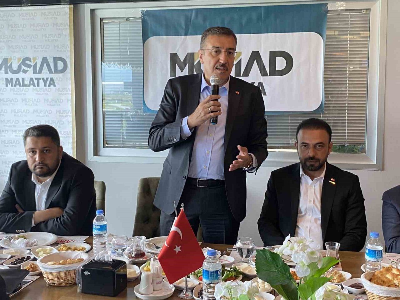 MÜSİAD Malatya, AK Parti’nin vekil adaylarını ağırladı