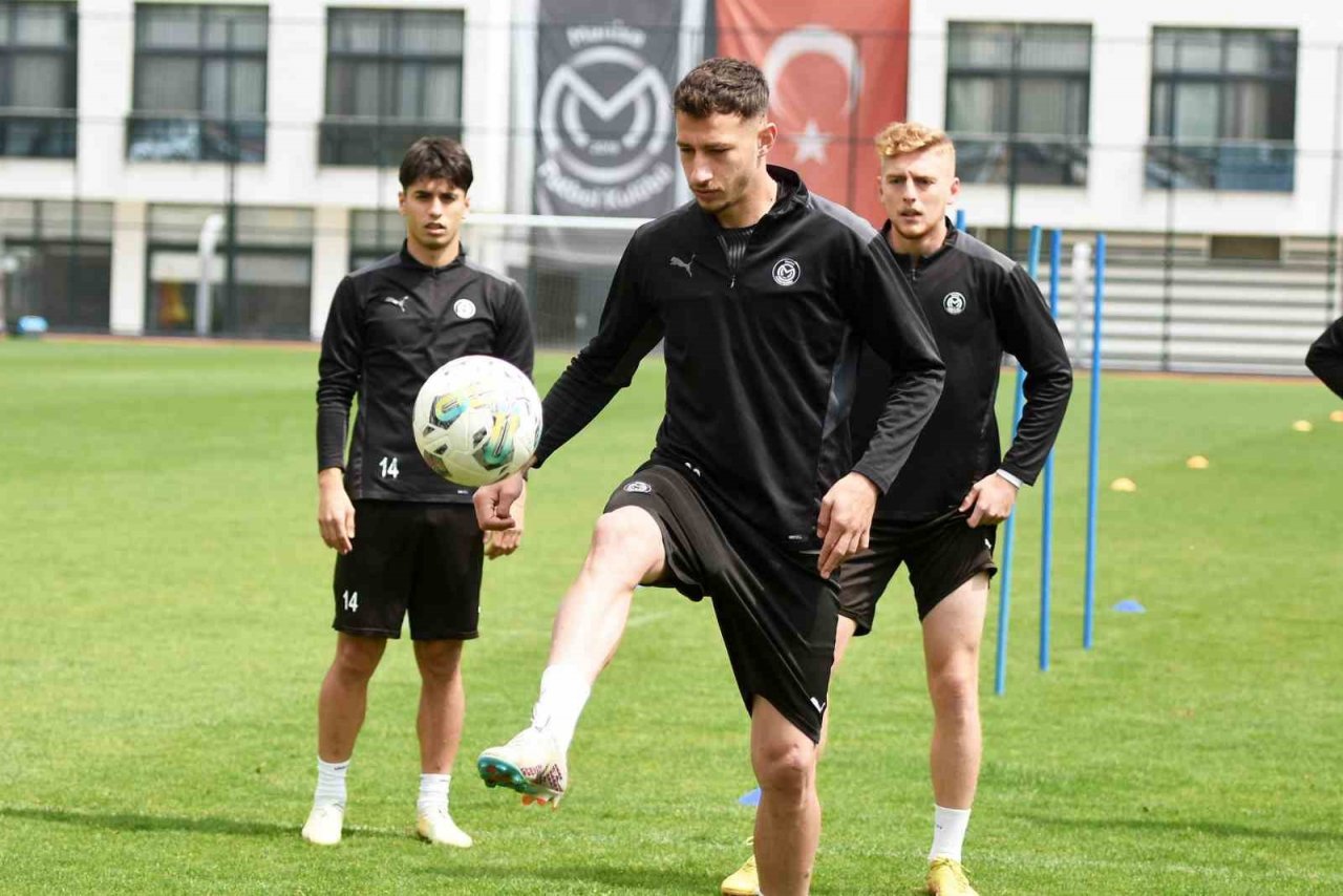 Manisa FK, Göztepe hazırlıklarını tamamladı