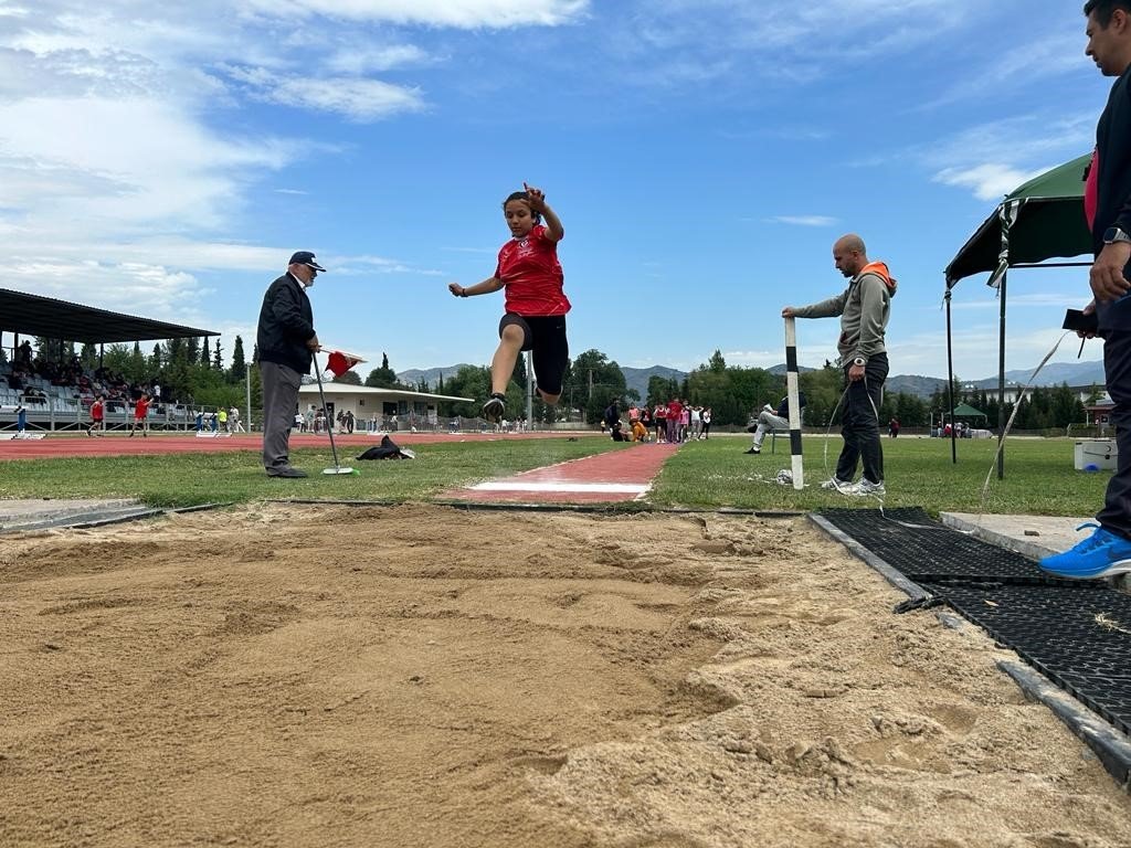 Aydın’ın en hızlı atletleri belli oldu