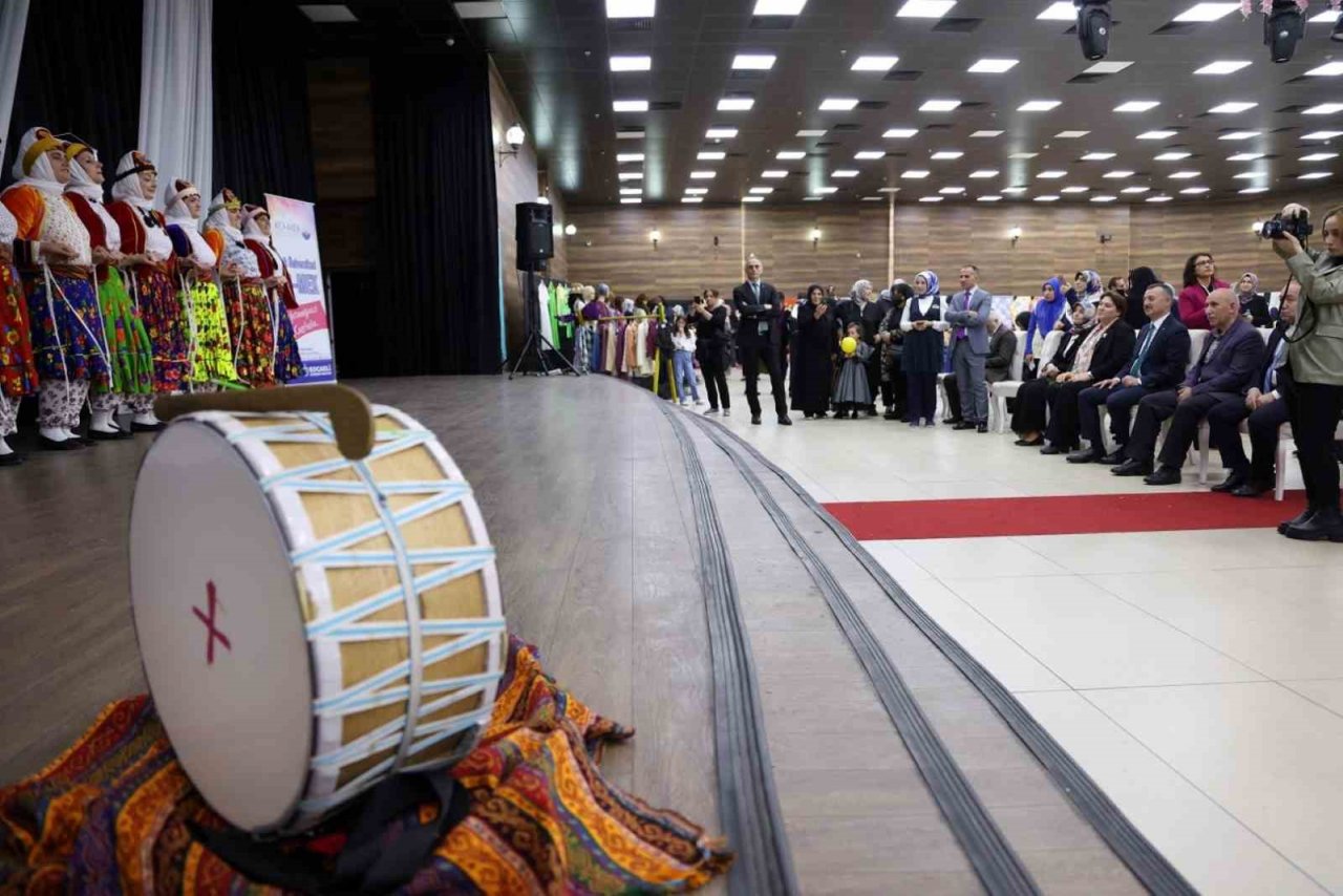 Çayırova sergisinin sürpriz ziyaretçisi TOGG oldu
