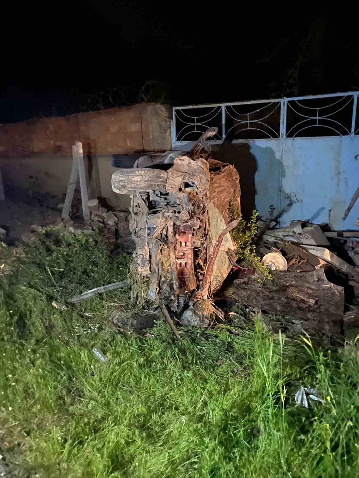 Elazığ’da takla atan araç hurdaya döndü: 1 yaralı