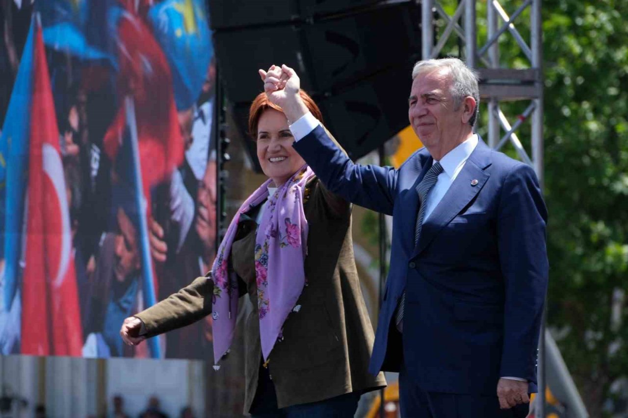 Meral Akşener: “İnanın böyle rezilliklerle dolu seçime ilk defa gidiyoruz”