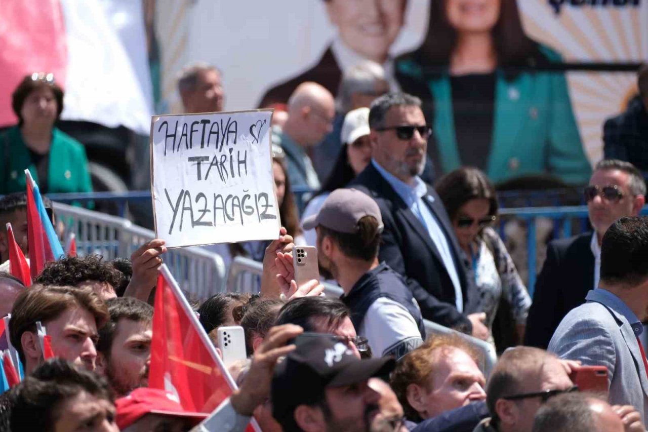 Meral Akşener: “İnanın böyle rezilliklerle dolu seçime ilk defa gidiyoruz”