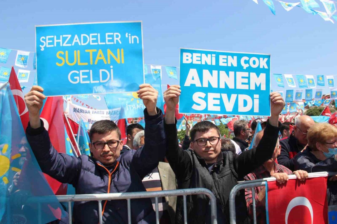 Meral Akşener: “İnanın böyle rezilliklerle dolu seçime ilk defa gidiyoruz”