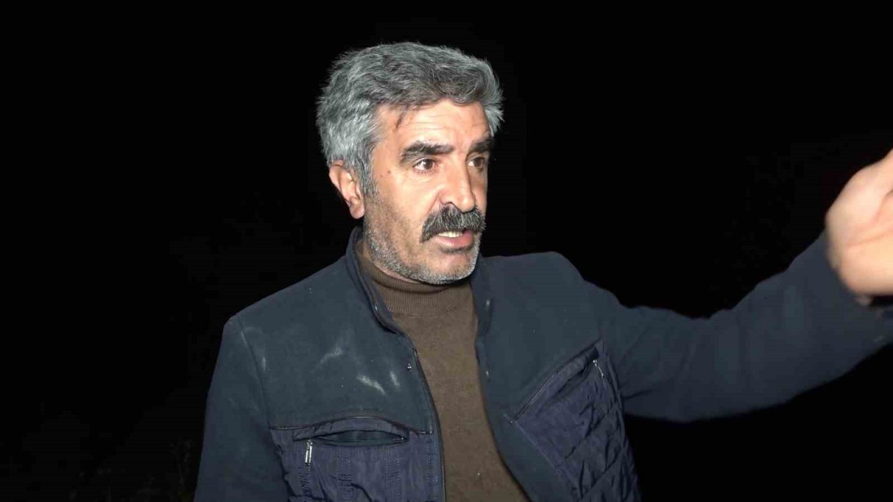 Sel suları minibüsü dereye yuvarladı: Suya kapılan 6 işçi ölümden döndü