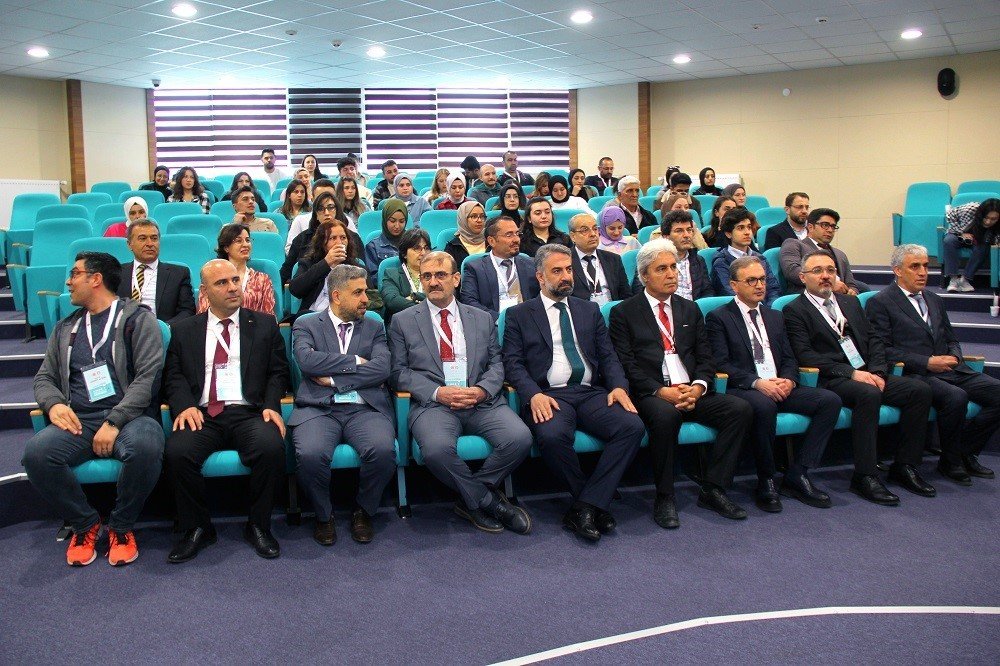 SCÜ’de “Geriatrik Aciller Kongresi” gerçekleştirildi