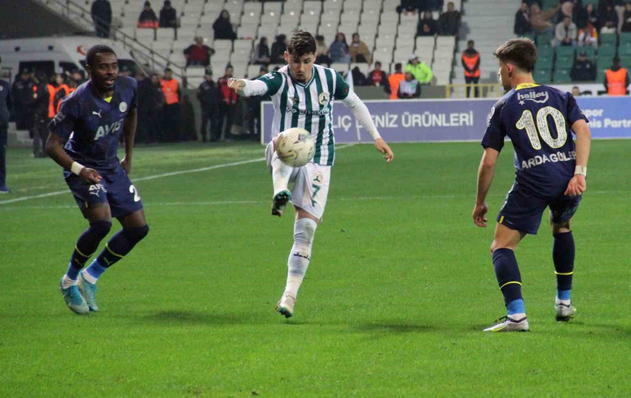 Spor Toto Süper Lig: Giresunspor: 1 - Fenerbahçe: 1 (Maç sonucu)
