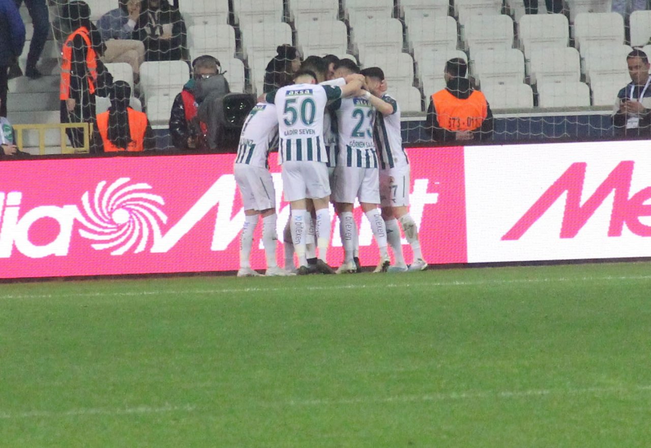Spor Toto Süper Lig: Giresunspor: 1 - Fenerbahçe: 1 (Maç sonucu)