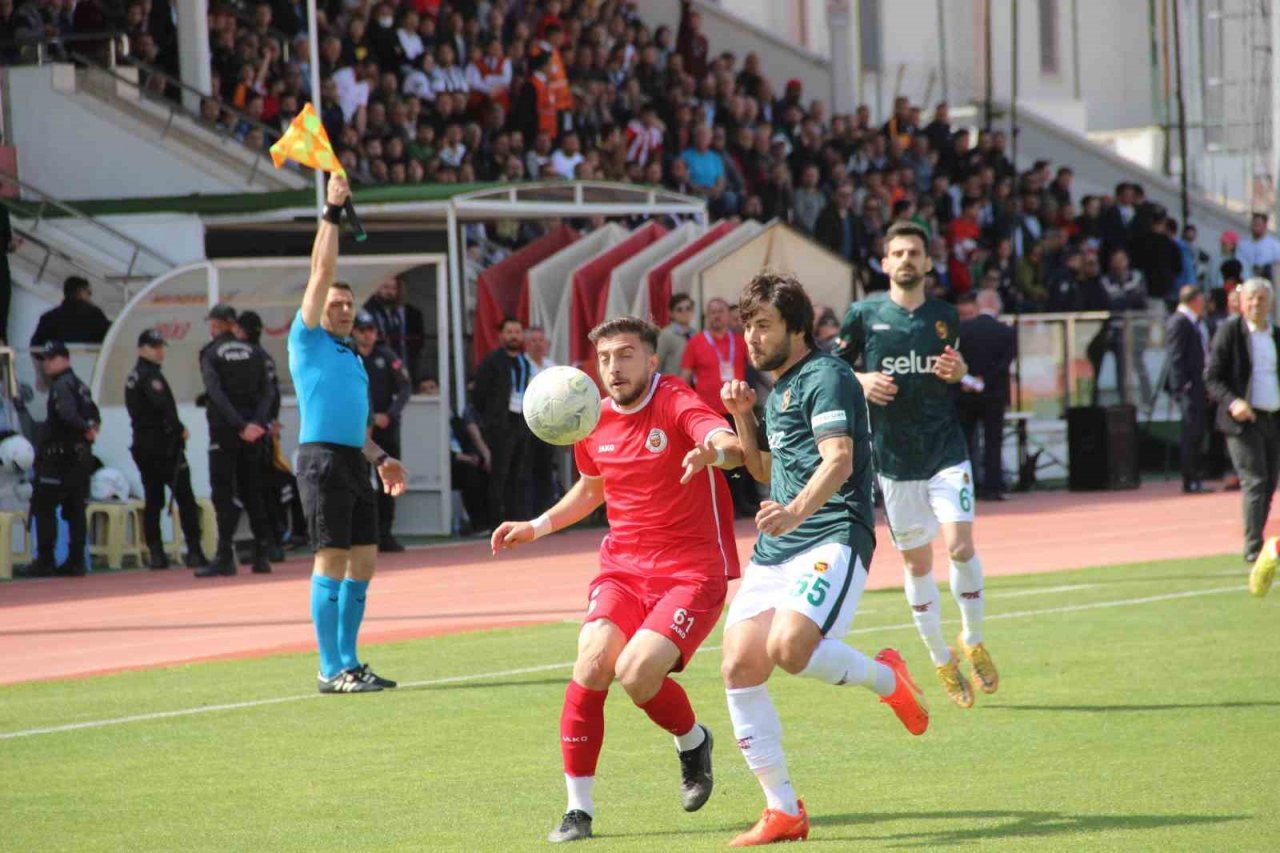 TFF 3. Lig: Karaman FK: 3 - Ofspor: 1