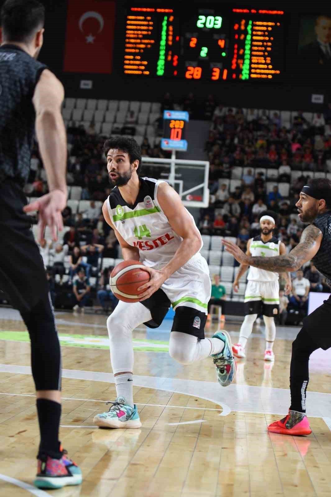 Türkiye Sigorta Basketbol Süper Ligi: Manisa BBSK: 87 - Büyükçekmece Basketbol: 74