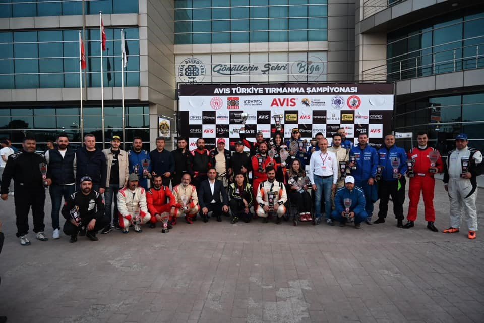 Yarış tutkunları Biga’da bir araya geldi