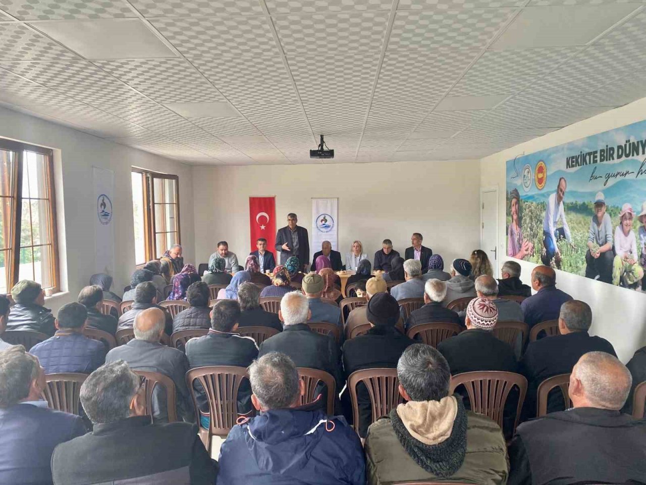 Kekik üreticilerine yönelik sohbet toplantıları tamamlandı