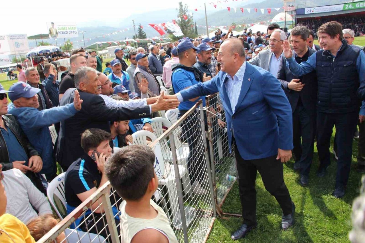 Kumluca Başpehlivanı İsmail Balaban oldu