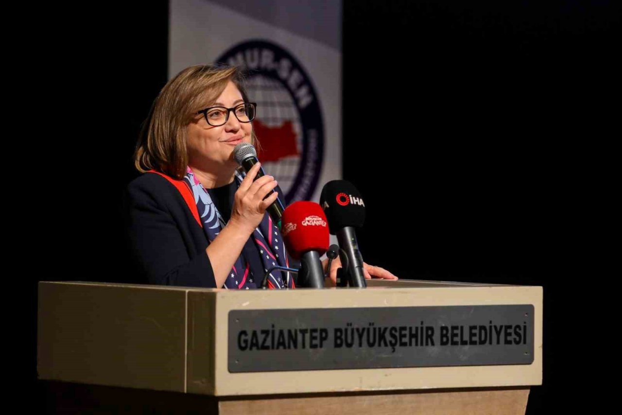 Şahin, sözleşmeli personele verilecek sosyal denge tazminatını iki katına çıkardı