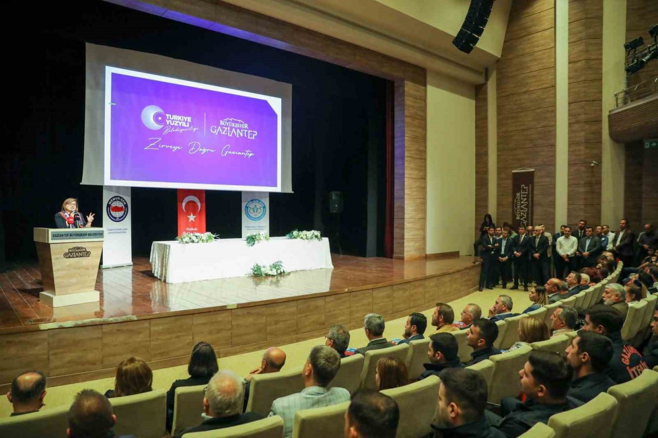 Şahin, sözleşmeli personele verilecek sosyal denge tazminatını iki katına çıkardı