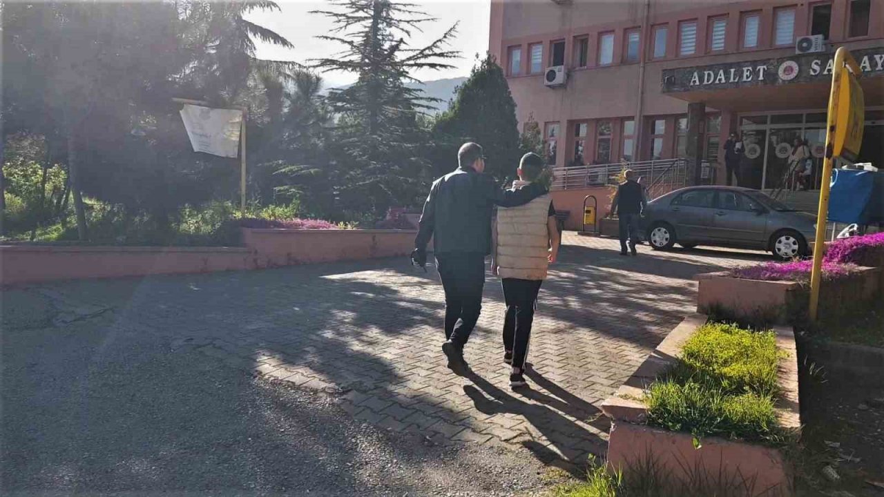 15 yaşındaki zanlının 35 suç kaydı çıktı