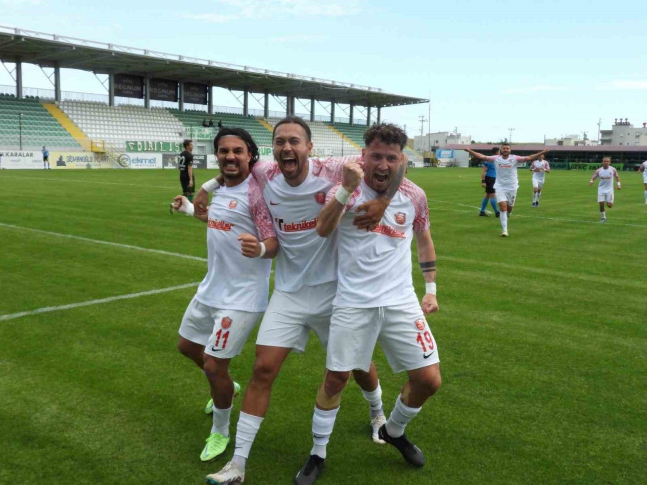 Kepezspor şampiyonluğa yürüyor