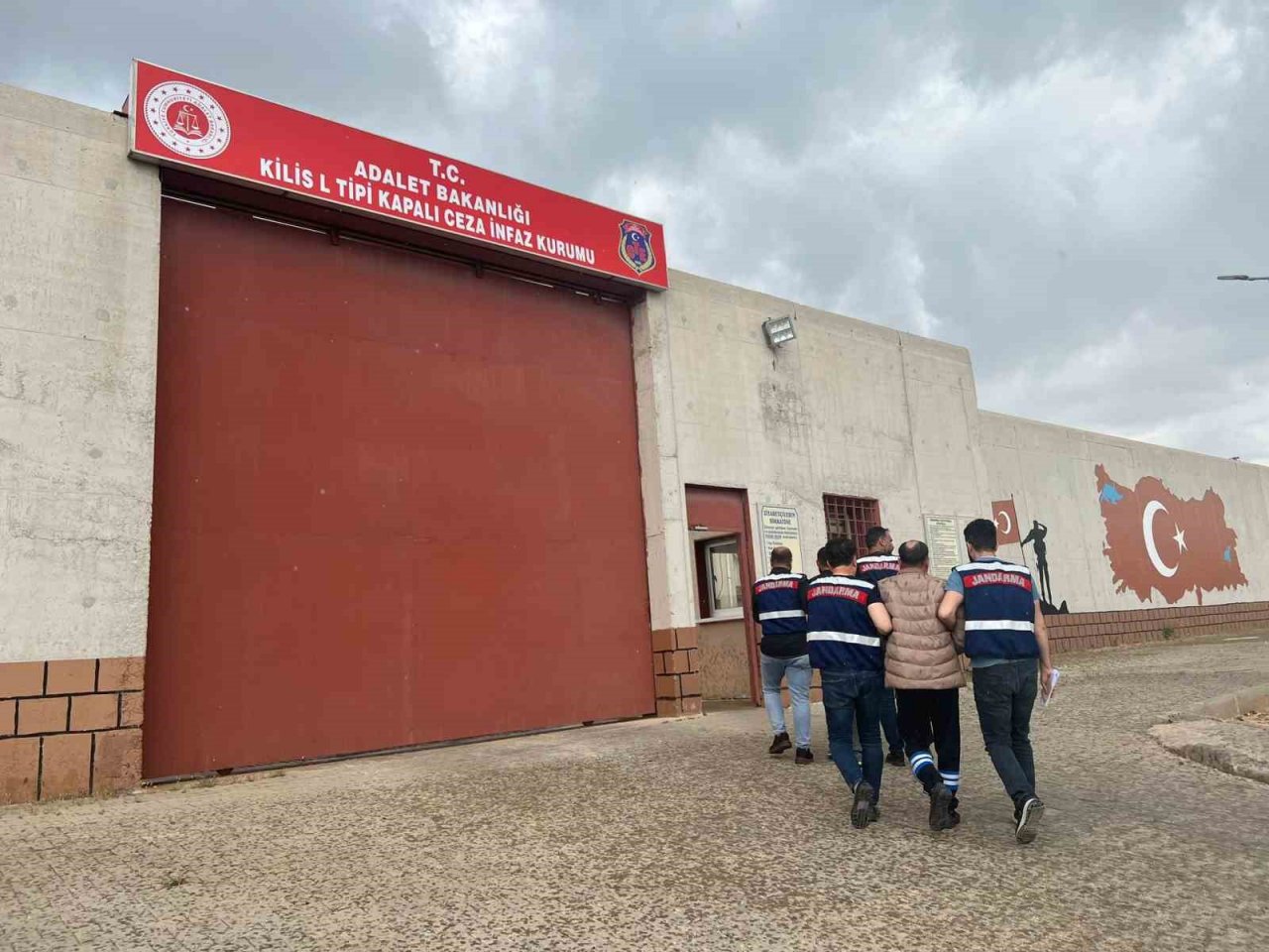 Kilis’te DEAŞ operasyonu: 2 tutuklama