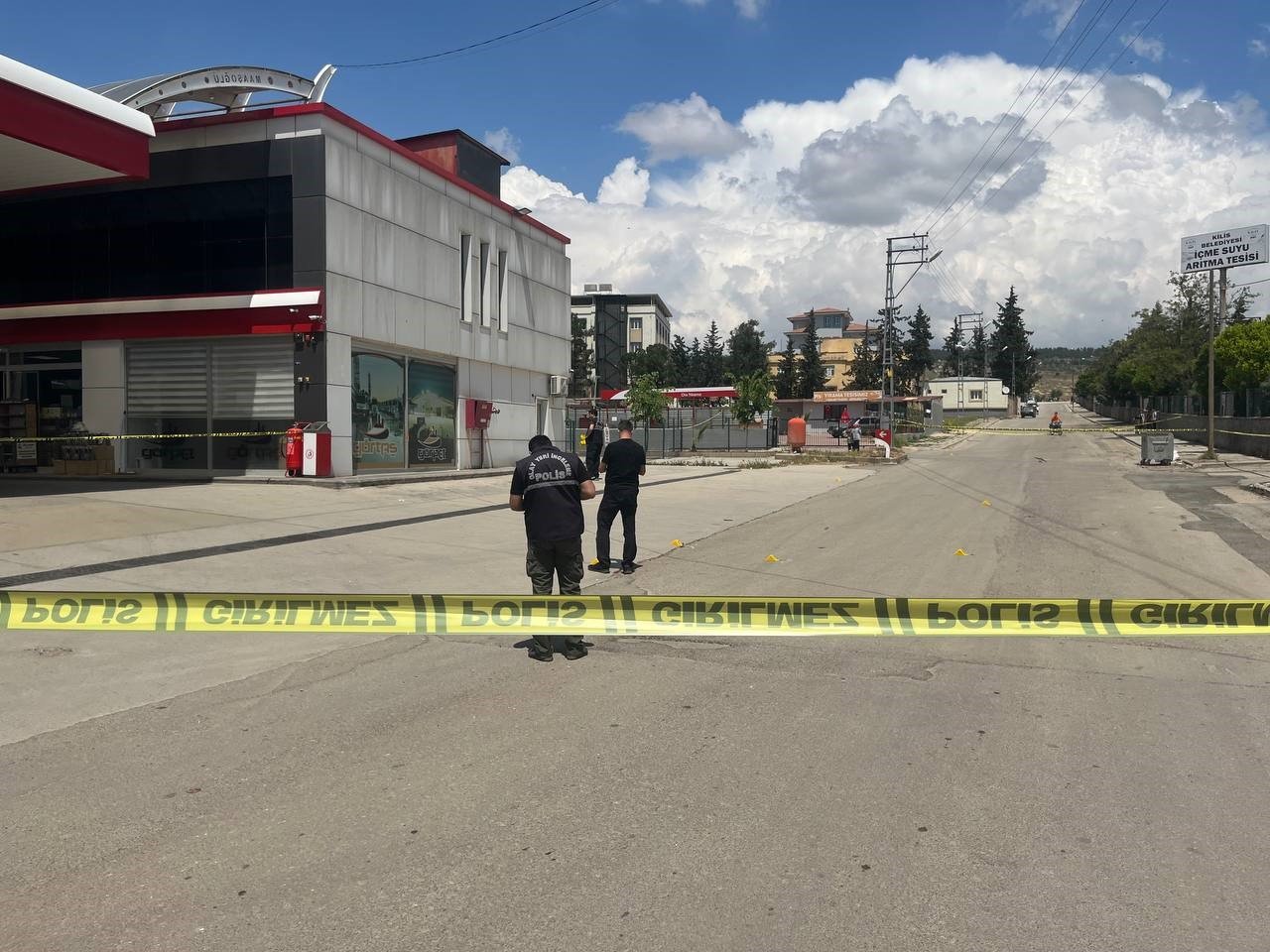 Petrol istasyonunda husumetlisini vurdu: 1 yaralı