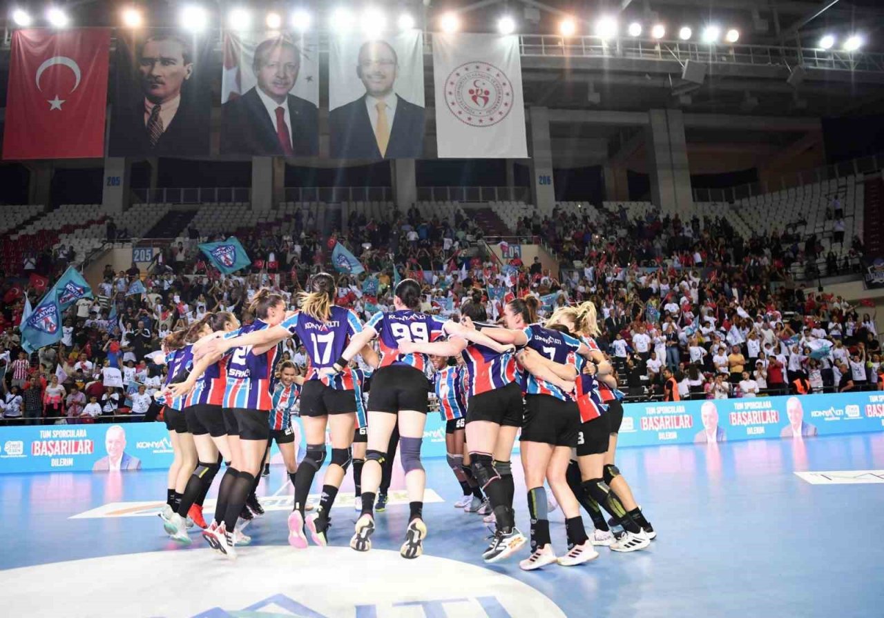 Konyaaltı hentbolda Avrupa şampiyonu